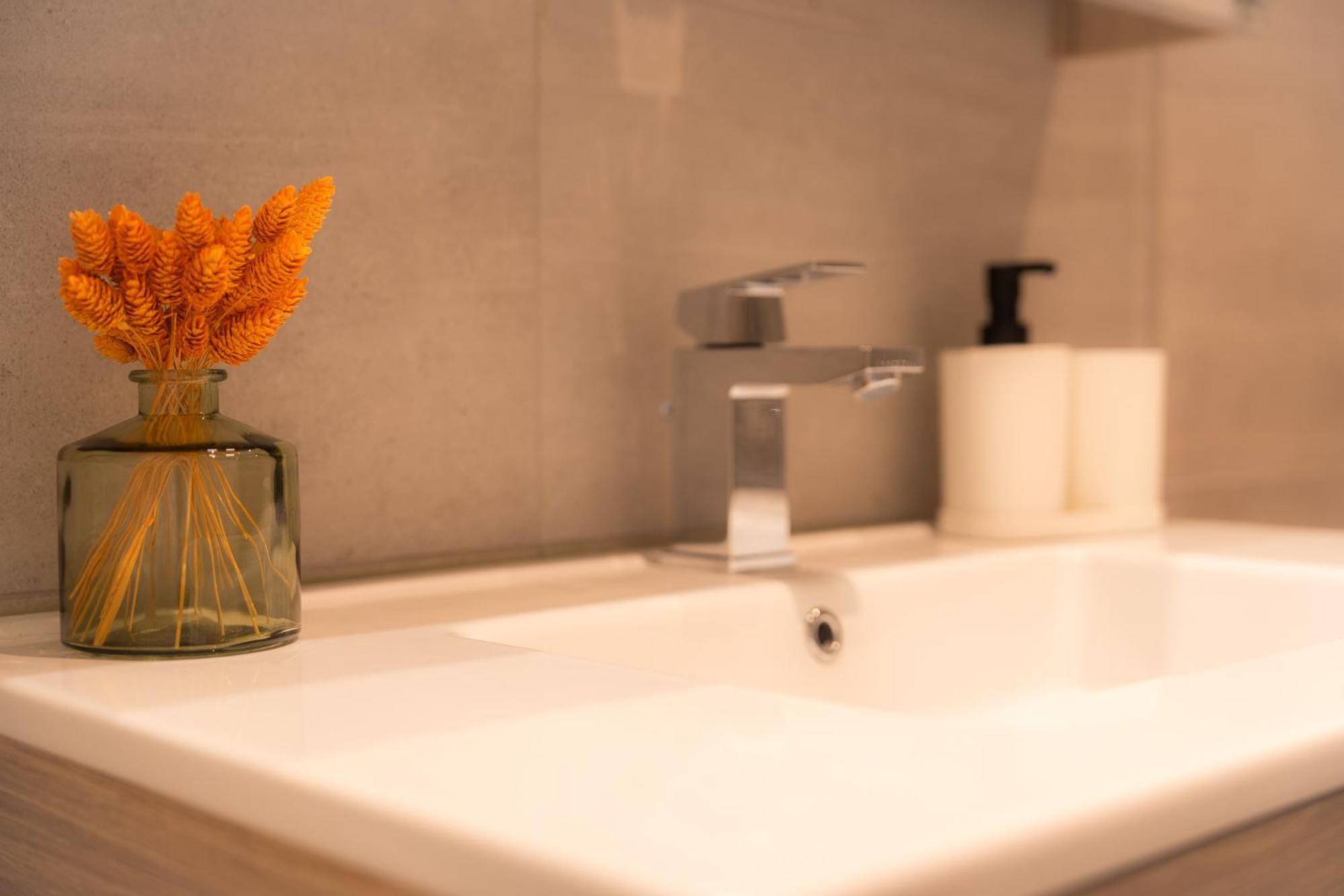 Appartement Cosy Pres De Tout ! Mons Ngoại thất bức ảnh